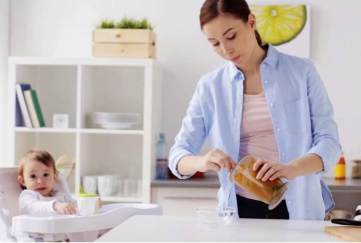 Top stolčki za hranjenje 2016