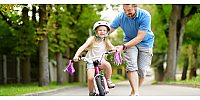 Kako naučiti dijete voziti dječji bicikl: Savjeti za uspješan početak