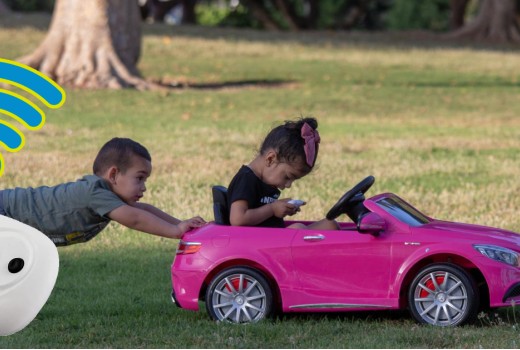 Kako povezati otroški avto z daljincem