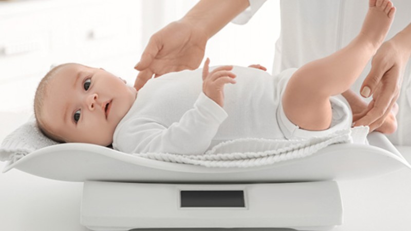 Kakšna je običajna teža dojenčka po mesecih od rojstva do 1 leta