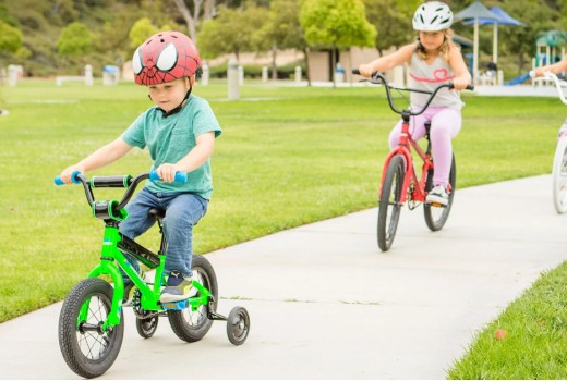 Kako izbrati otroško kolo - svetovanje ter pravila vožnje