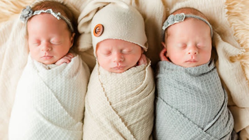 Povijalne plenice – so uporabne ali modna muha?