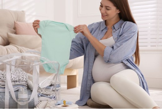 7 stvari, ki jih mora vsebovati torba za v porodnišnico