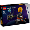 Lego kocke Technic Planet Zemlja in Luna v orbiti 42179