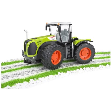 Bruder traktor Class Xerion 03015