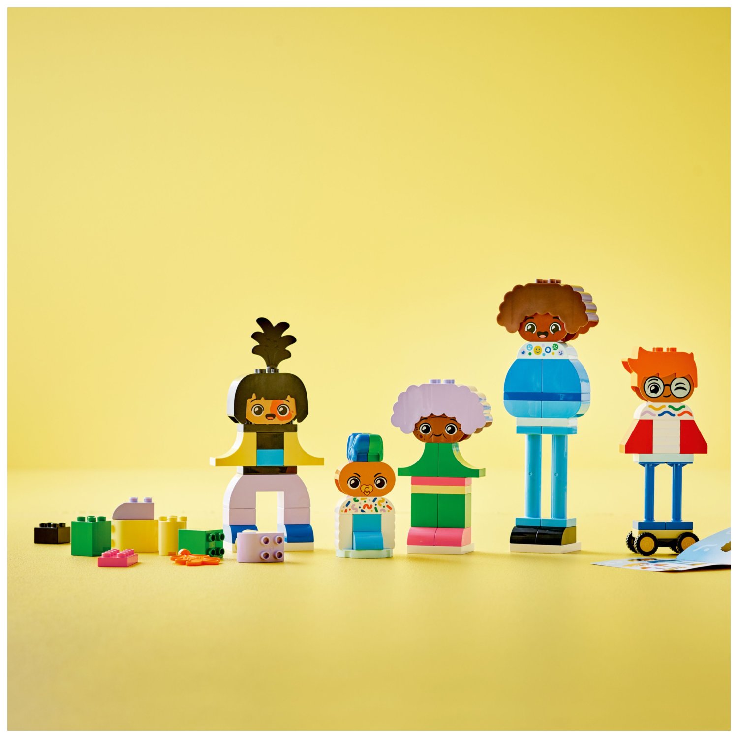 Lego kocke Duplo Sestavljivi ljudje z močnimi čustvi 10423 Lego kocke Duplo Sestavljivi ljudje z močnimi čustvi 10423