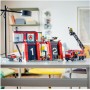 Lego kocke City Gasilska postaja z gasilskim vozilom 60414