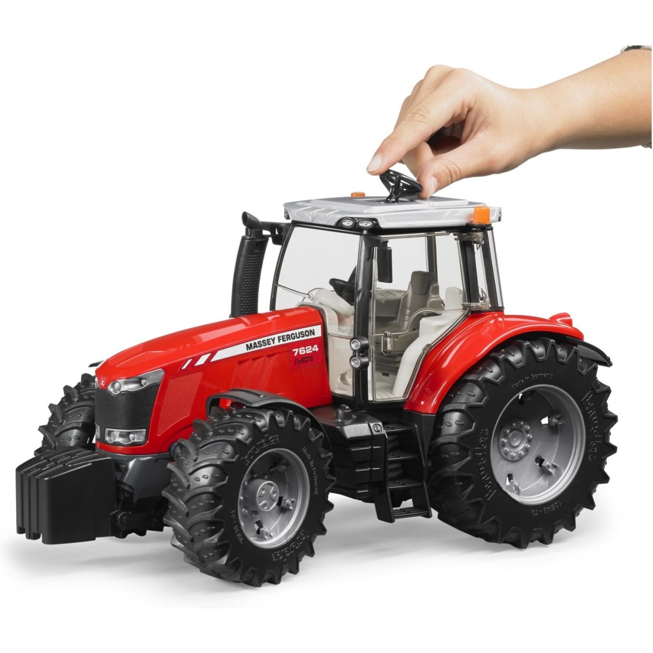 BRUDER traktor Massey Ferguson 03046
