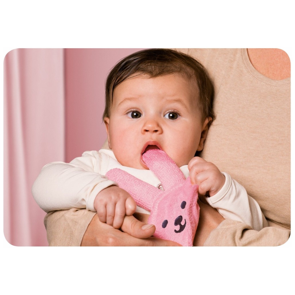 MAM naprstna ščetka zajček za ustno nego 0m+ blue/rose 351037 MAM naprstna ščetka zajček za ustno nego 0m+ blue/rose 351037