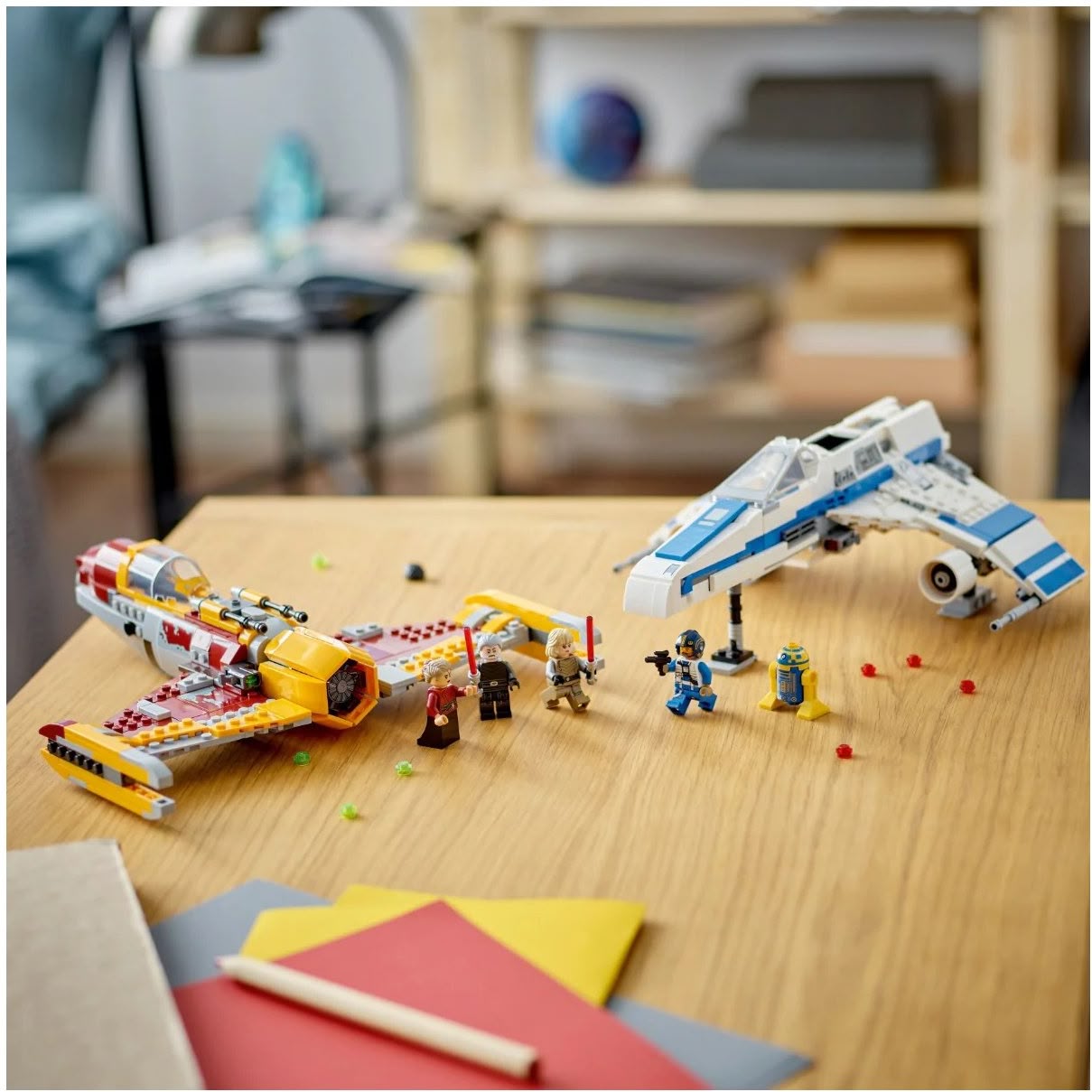 Kocke Star Wars E-Wing Nove Republike protiv Starfightera Shin Hati 75464