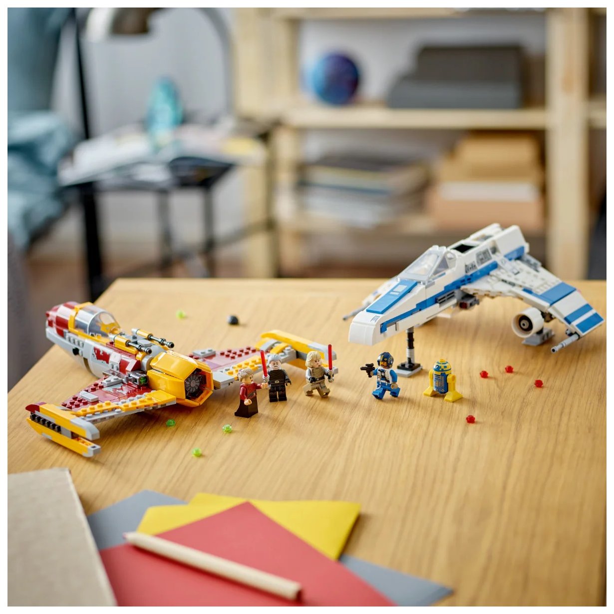 Kocke Star Wars Novorepubliški E-Wing proti Shin Hatijinemu Starfighterju 75364 Kocke Star Wars Novorepubliški E-Wing proti Shin Hatijinemu Starfighterju 75364