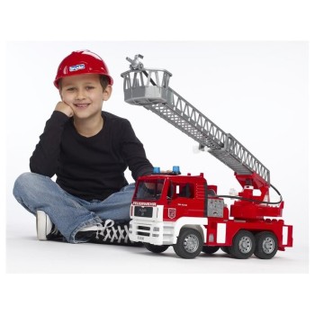 Bruder gasilski avto z lestvijo