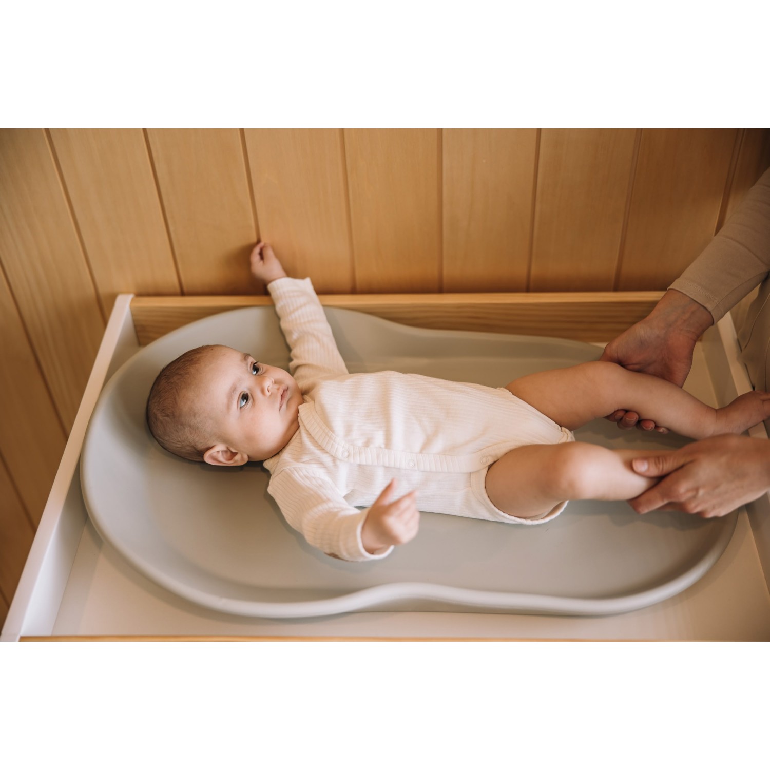 FreeON podloga za previjanje Prestige soft grey