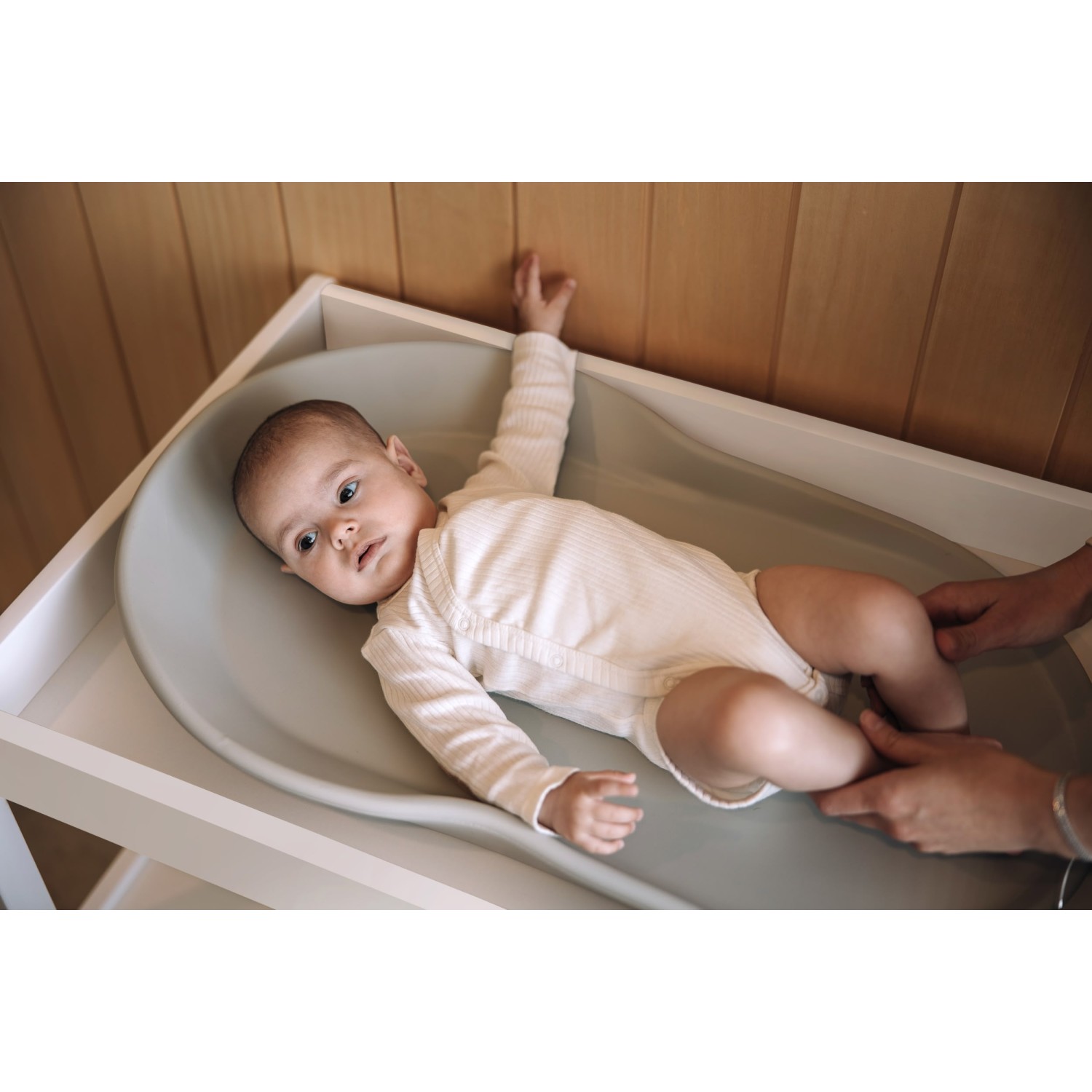 FreeON podloga za previjanje Prestige soft grey