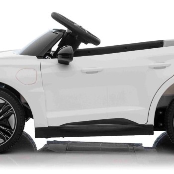 11V avto na akumulator Audi RS E-tron GT, litij, bel