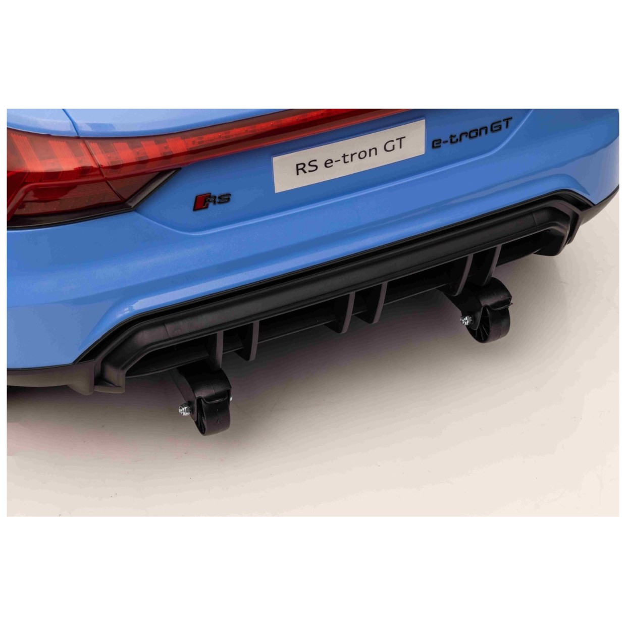 11V avto na akumulator Audi RS E-tron GT, litij, moder