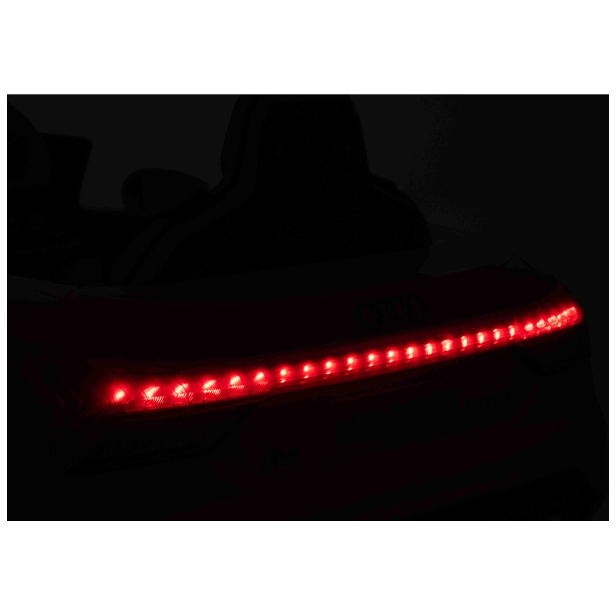 11V avto na akumulator Audi RS E-tron GT, litij, moder