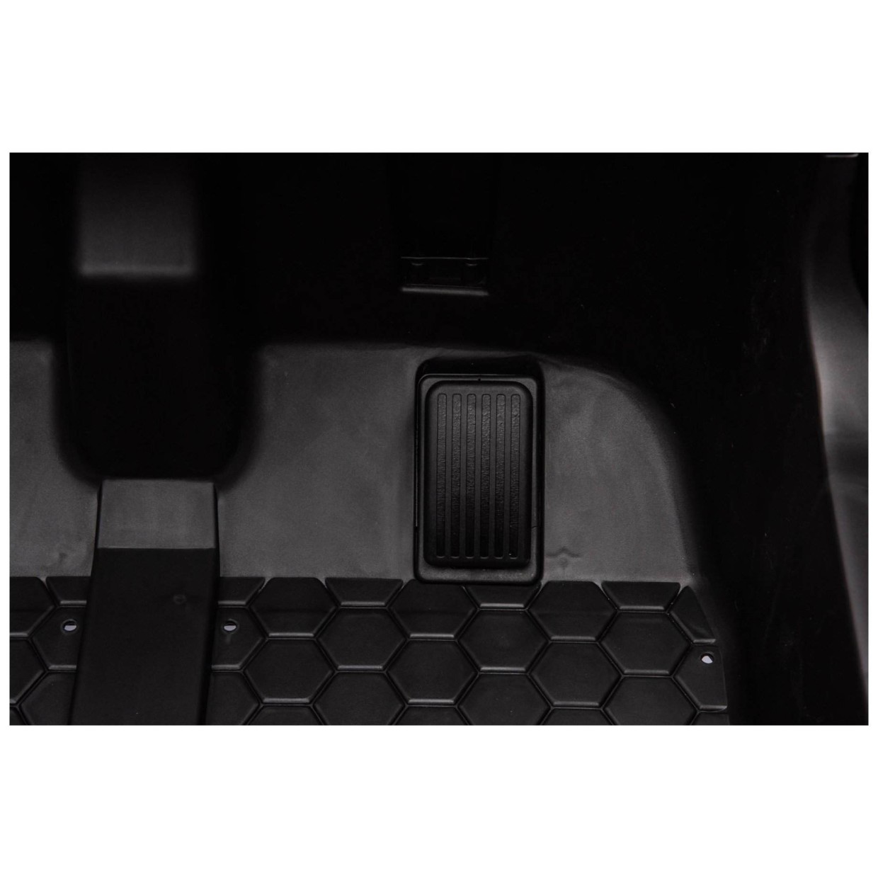 12V auto na akumulator UTV Small, 2x35W, daljinski upravljač, crni