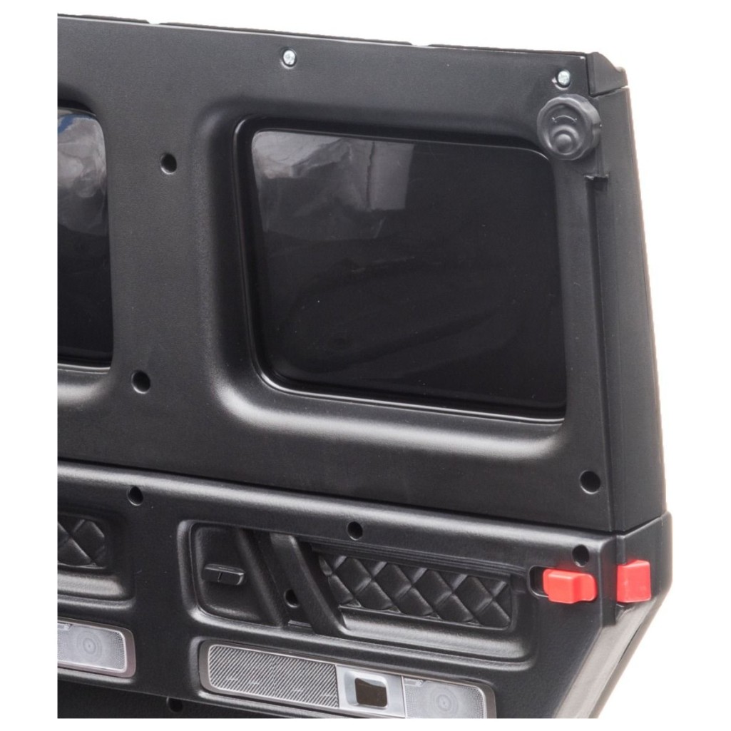 18V Mercedes-Benz G63 AMG 4x4, 200W - auto na akumulator, crni 18V Mercedes-Benz G63 AMG 4x4, 200W - auto na akumulator, crni