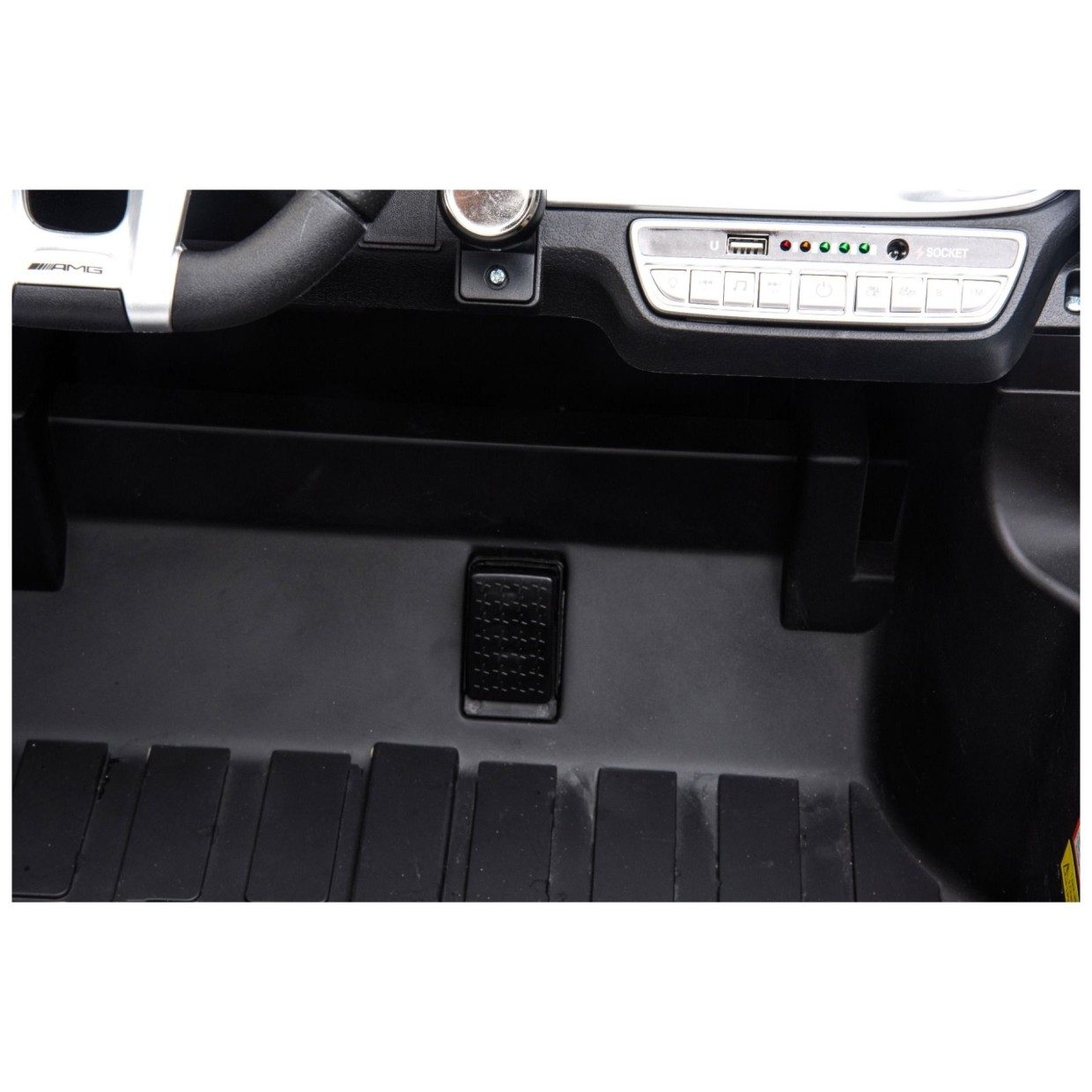 18V Mercedes-Benz G63 AMG 4x4, 200W - auto na akumulator, crveni 18V Mercedes-Benz G63 AMG 4x4, 200W - auto na akumulator, crveni