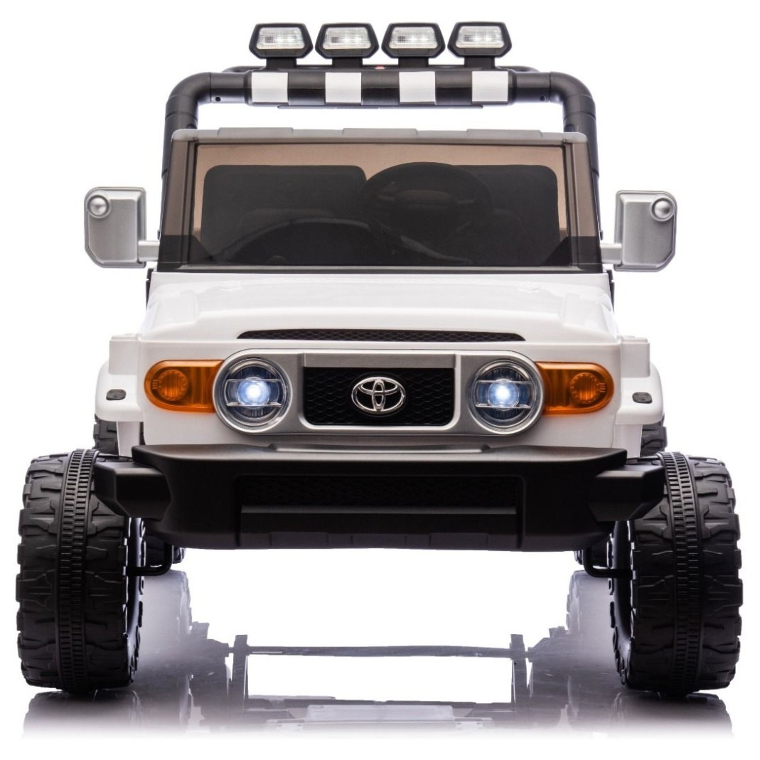 22V avto na daljinca 4x4 Toyota FJ Cruiser XXL, li-ion, bel