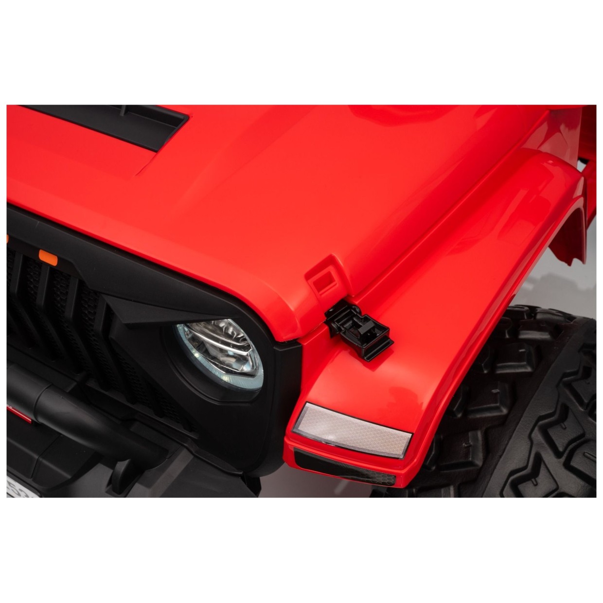 22V avto na daljinca OFFRIDE 4x4, Li baterija, rdeč, Beneo