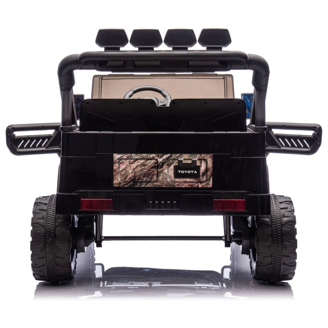 22V dječji auto Toyota FJ Cruiser XXL, li-ion, crn-pijesak 22V dječji auto Toyota FJ Cruiser XXL, li-ion, crn-pijesak