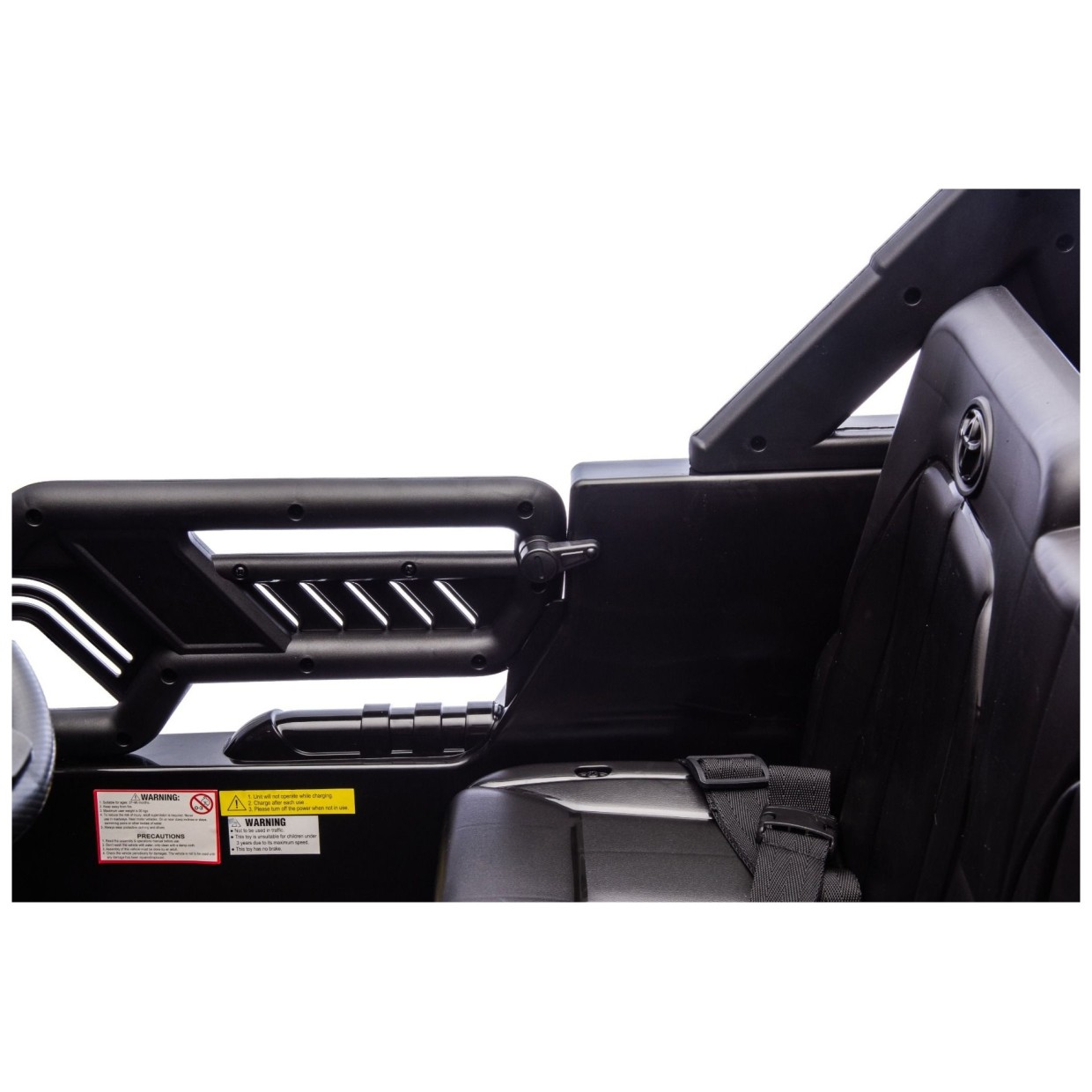 22V dječji auto Toyota FJ Cruiser XXL, li-ion, crn-pijesak 22V dječji auto Toyota FJ Cruiser XXL, li-ion, crn-pijesak