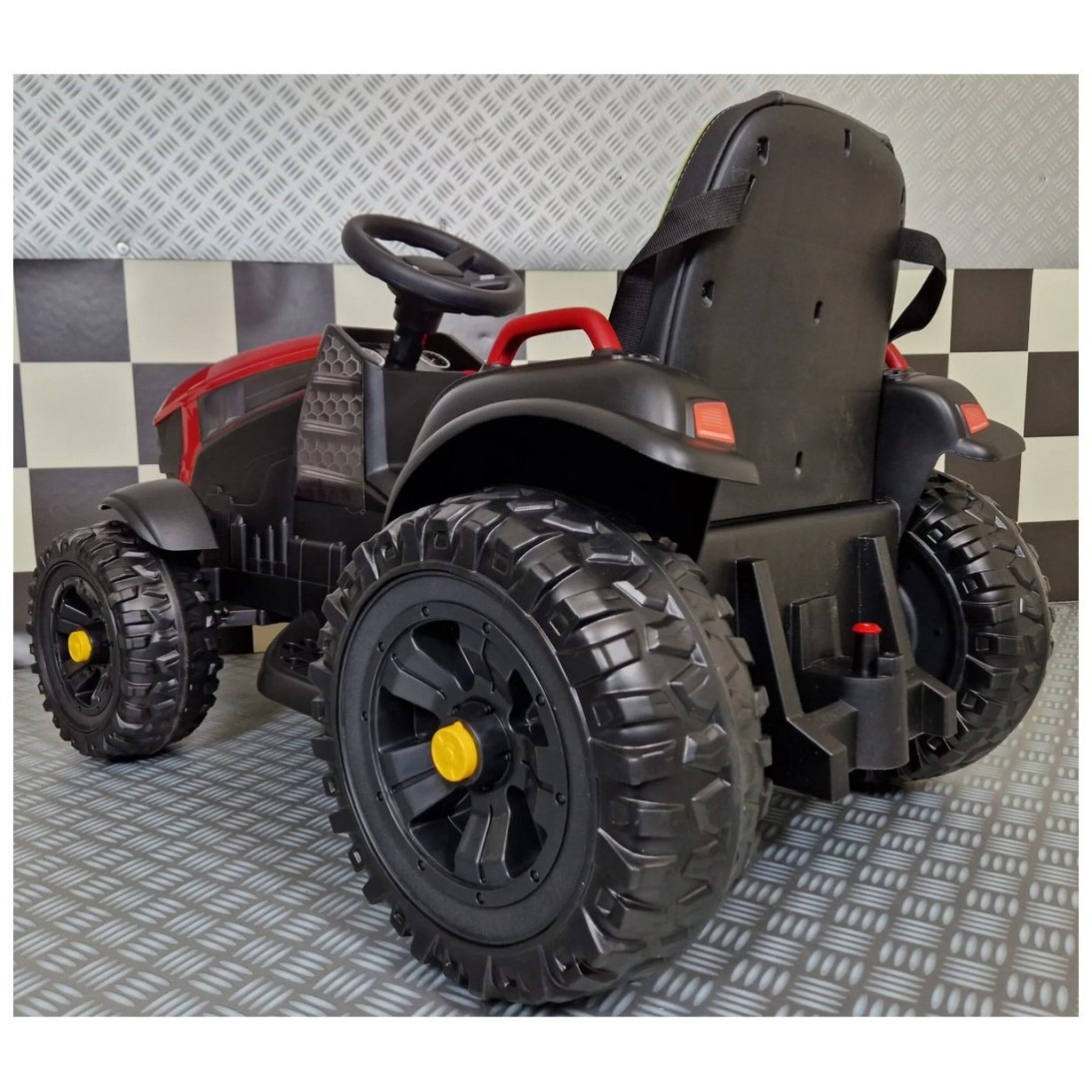 12V dječji traktor na akumulator FARMER Red 12V dječji traktor na akumulator FARMER Red