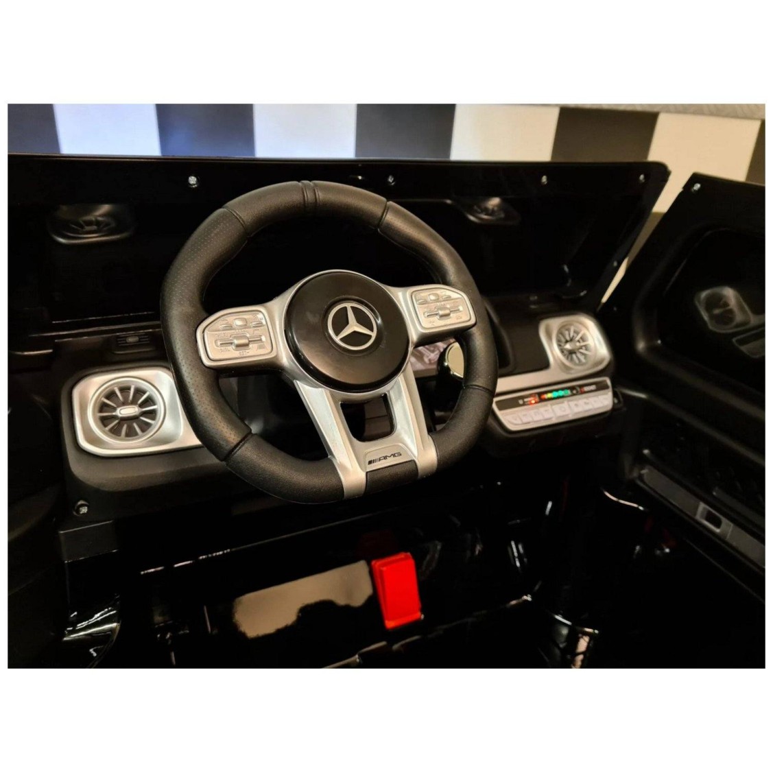24V Mercedes G63 - dječji auto na akumulator, crne boje 24V Mercedes G63 - dječji auto na akumulator, crne boje