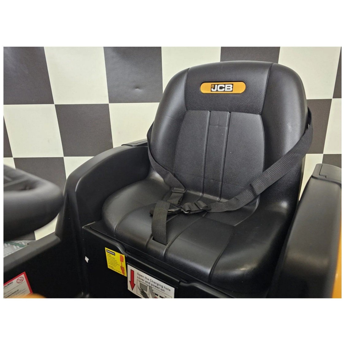 Otroški bager JCB 12V