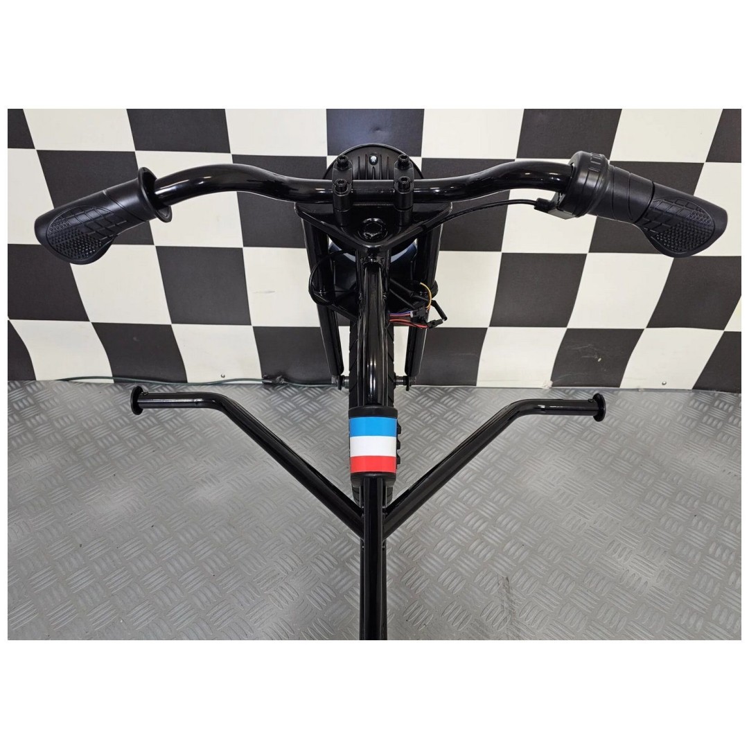 Dječji tricikel 24V Black Dječji tricikel 24V Black