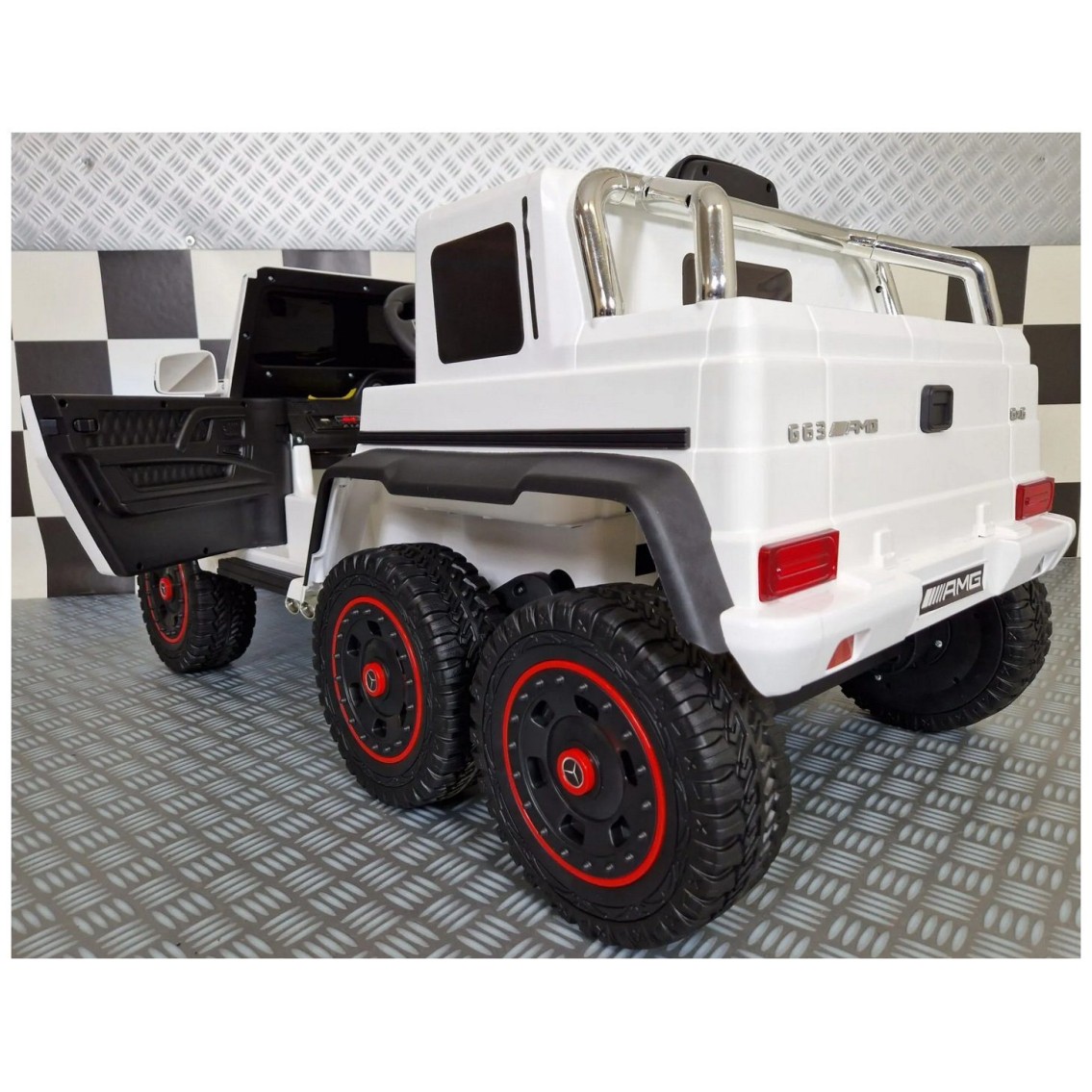 12V Mercedes G63 6X4 - otroški avto na akumulator, bel