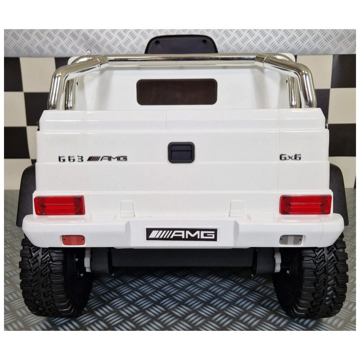 12V Mercedes G63 6X4 - otroški avto na akumulator, bel