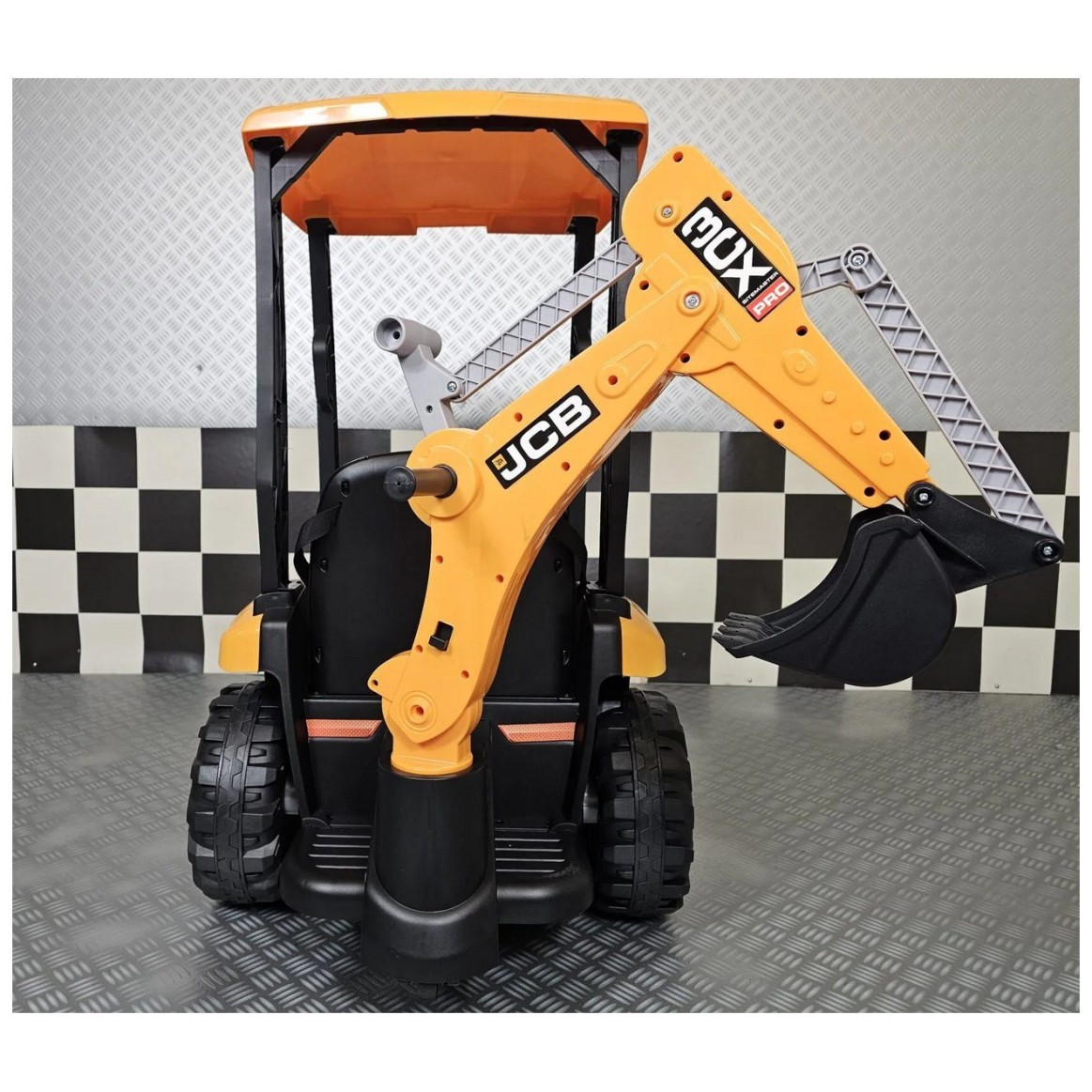 12V Otroški bager JCB SITEMASTER s streho