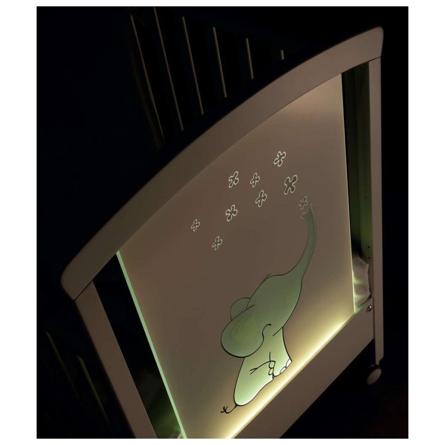 Lesena otroška posteljica ELLY LED