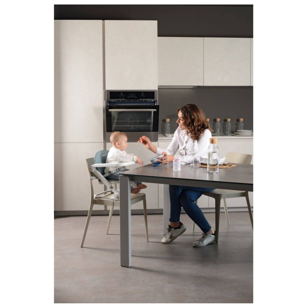 LIFT Avio - prenosni stolček za hranjenje