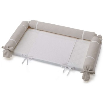 Previjalna podloga za komodo Montessori Sabbia