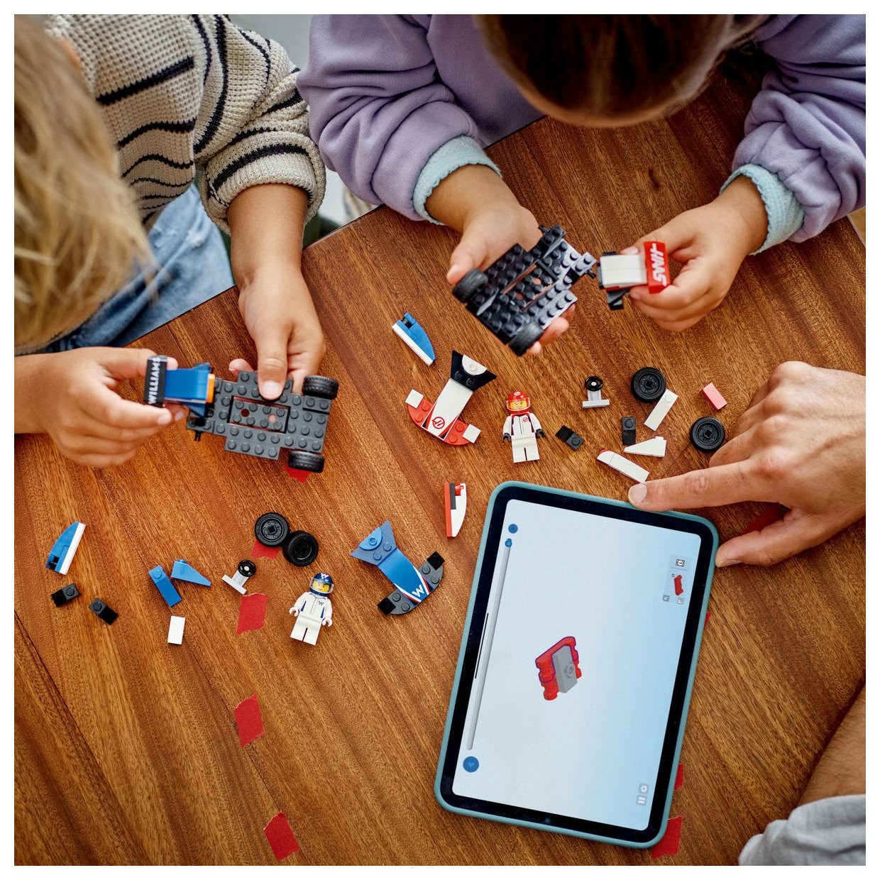 Lego® City 60464 Dirkalnika Williams Racing F1® in Haas F1®