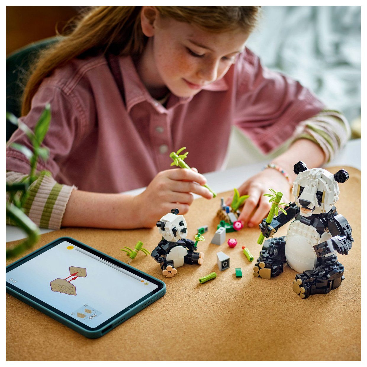 Lego® Creator 31165 Divje živali: družina pand