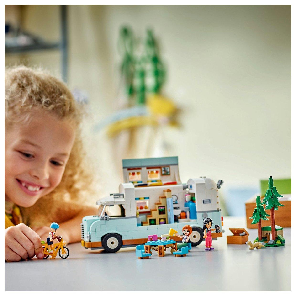 Lego® Friends 42663 Pustolovščina z avtodomom prijateljstva