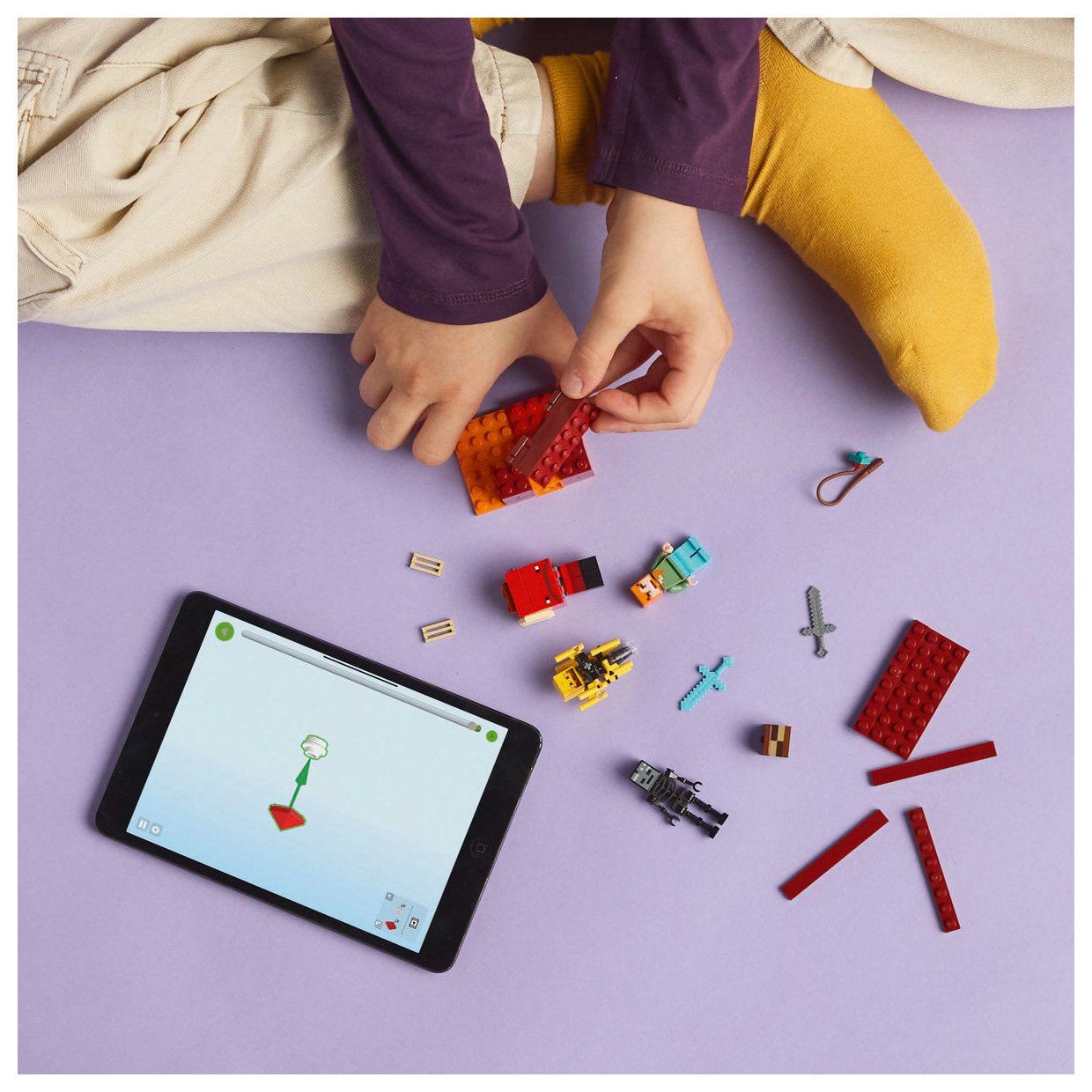 Lego® Minecraft® 21266 Bitka z lavo v Netherju Lego® Minecraft® 21266 Bitka z lavo v Netherju