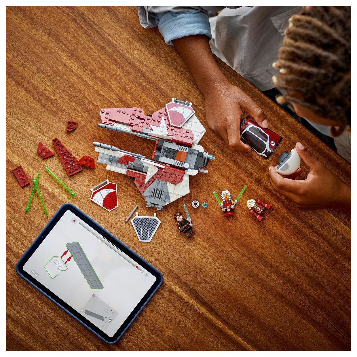 Lego® Star Wars™ 75401 Ahsokin jedijevski prestreznik™