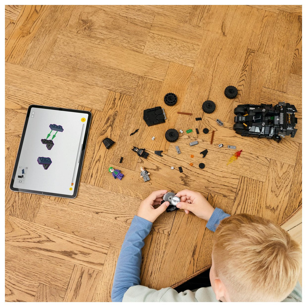 Lego® Super Heroes 76303 Batmanov™ Tumbler proti Two Faceu™ in Jokerju™