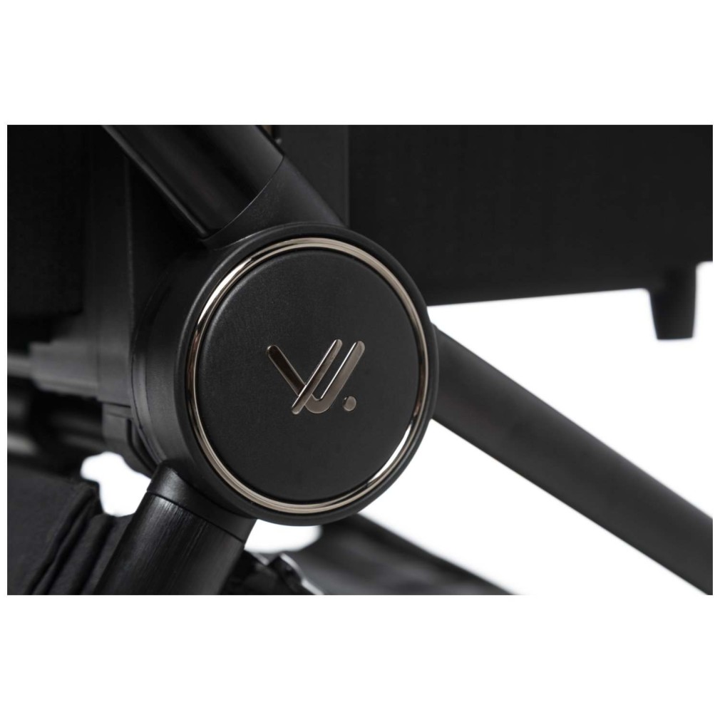 Otroški voziček QUICK SE 2 Chromium Black Otroški voziček QUICK SE 2 Chromium Black