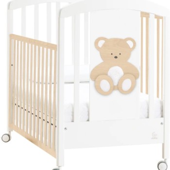 PELUCHE prirodni drveni krevetić s madracem