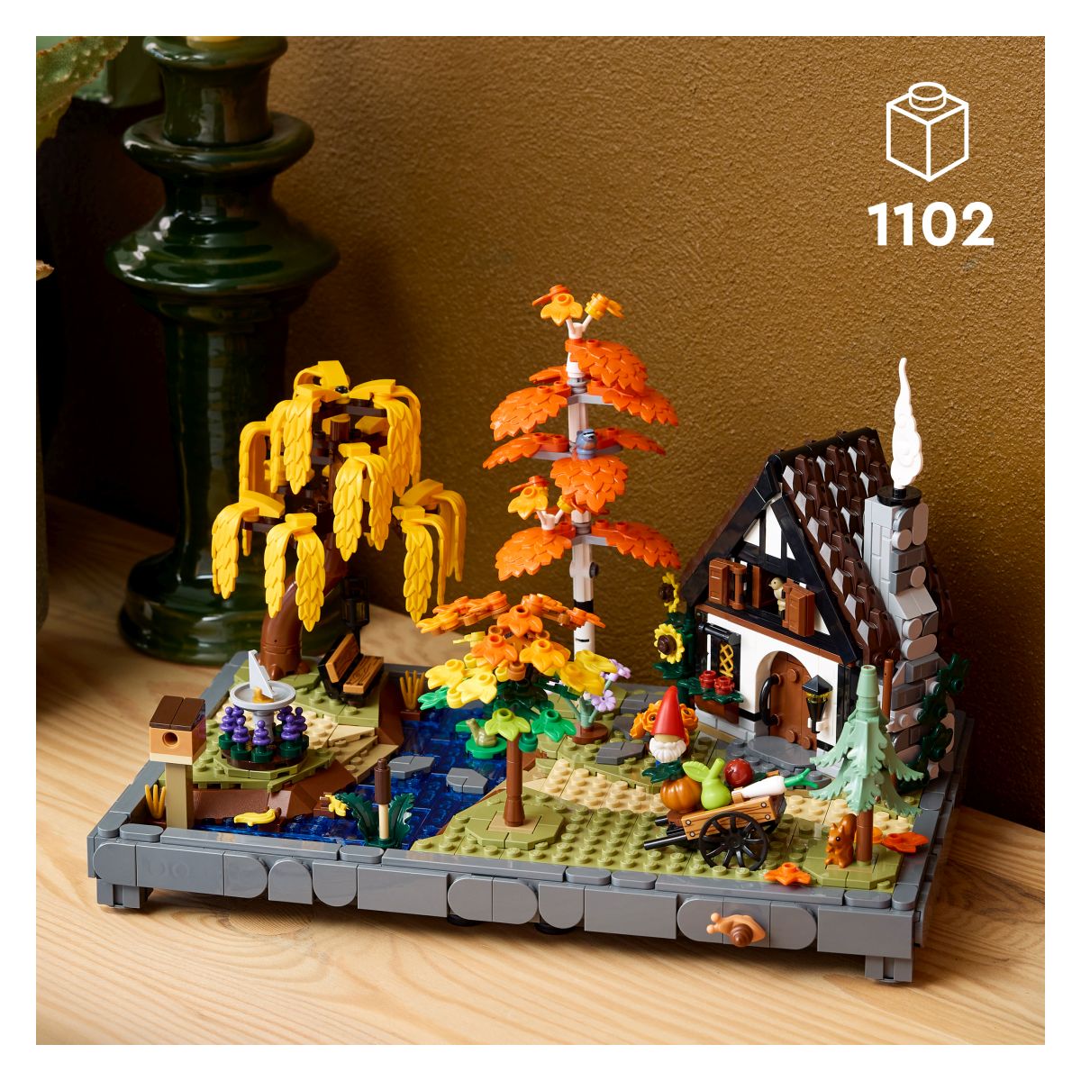 Kocke Icons Jesenski vrt ob koči 11372 Kocke Icons Jesenski vrt ob koči 11372