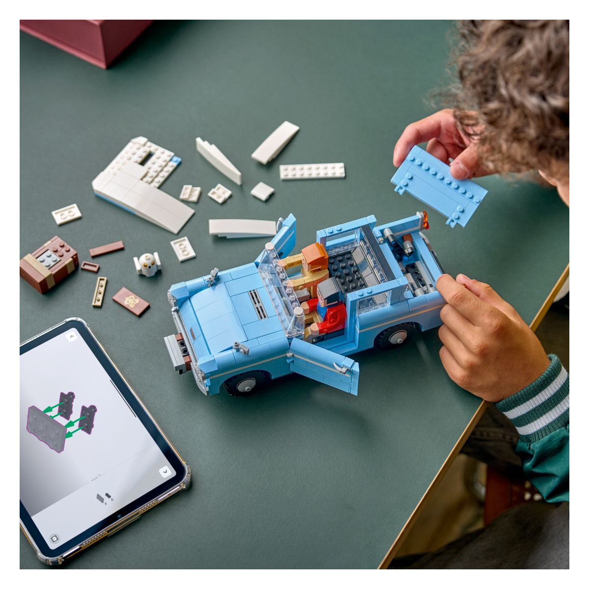 Kocke Harry Potter Uročeni leteči Ford Anglia 76470 Kocke Harry Potter Uročeni leteči Ford Anglia 76470