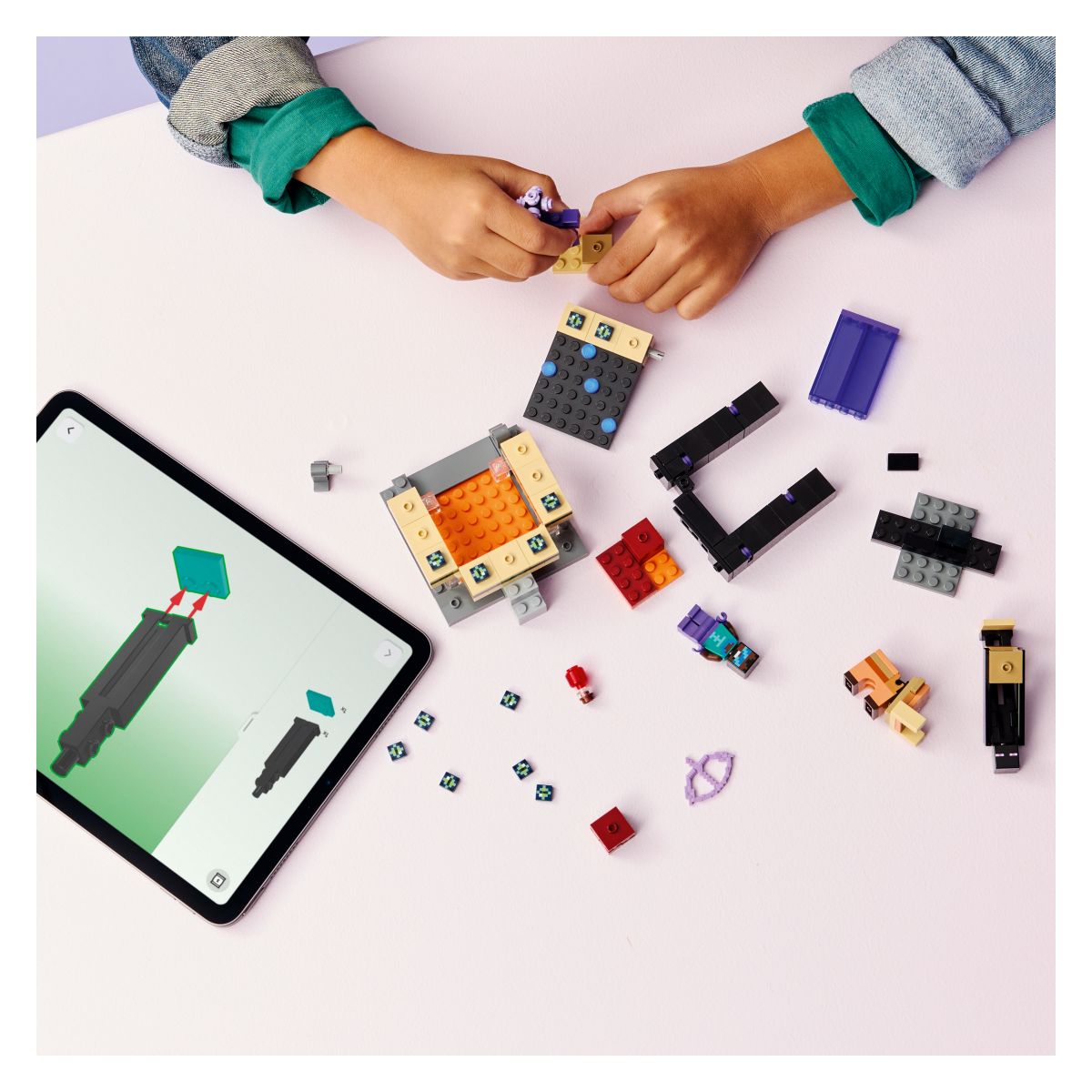 Kocke Minecraft Potovanje skozi portala Nether in End 21584 Kocke Minecraft Potovanje skozi portala Nether in End 21584