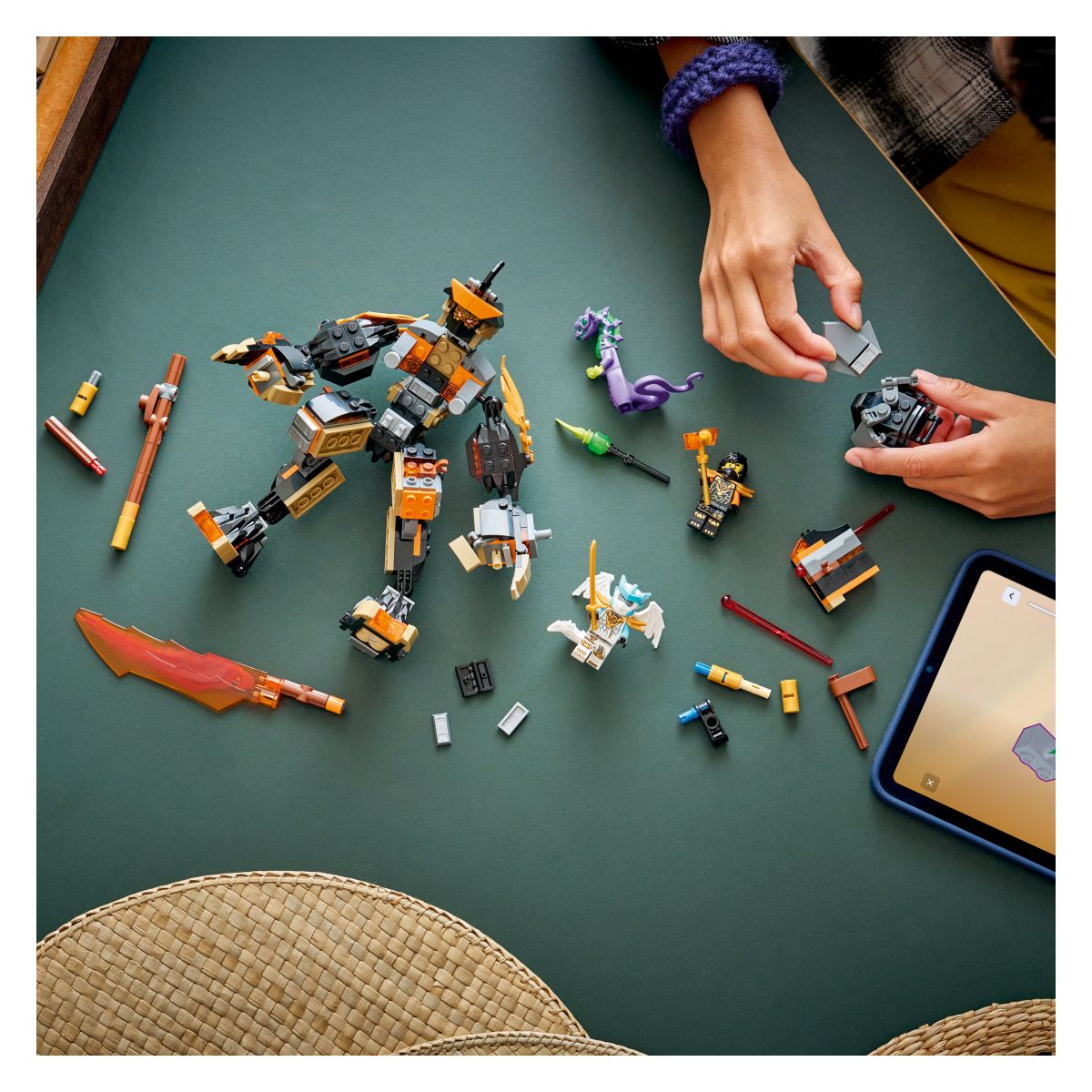 Kocke Ninjago Colov robotski oklep za naloge in Zmajski Zane 71856 Kocke Ninjago Colov robotski oklep za naloge in Zmajski Zane 71856